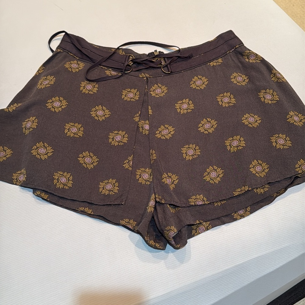 Skort - Picture 7 of 10